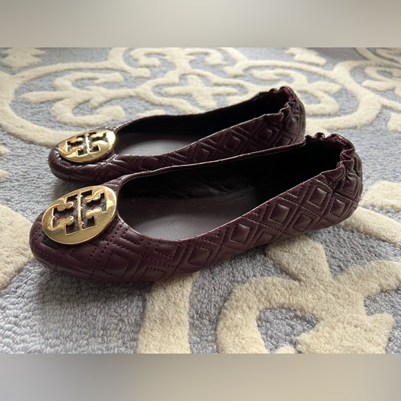 Tory Burch Quilted Reva - Picture 7 of 7